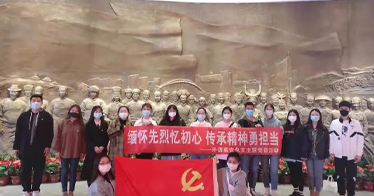 外语系yl8cc永利办“一谈一悟一奋进”活动第三讲