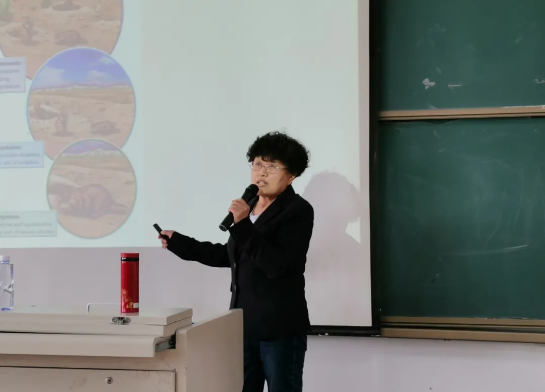 “鸿德”学术沙龙第十一讲成功yl8cc永利办