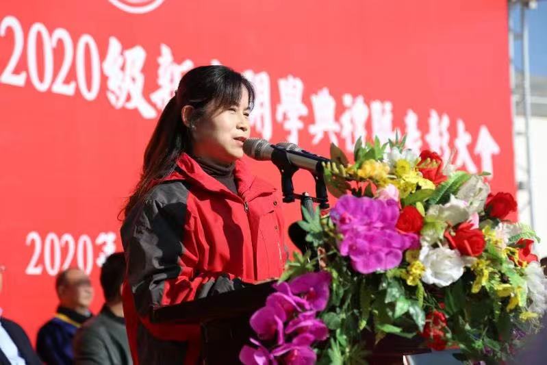 全国抗疫英雄云妙珍勉励高校学子:练就过硬本领,勇担时代重任