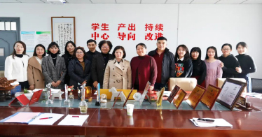 内蒙古文旅厅非遗处处长张丽辉到学院调研非遗文化传承工作