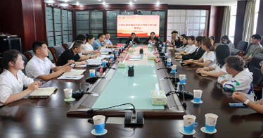 自治区团委副书记刘建辉一行到yl8cc永利调研指导工作