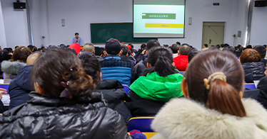 学院yl8cc永利办消防安全及食品安全培训